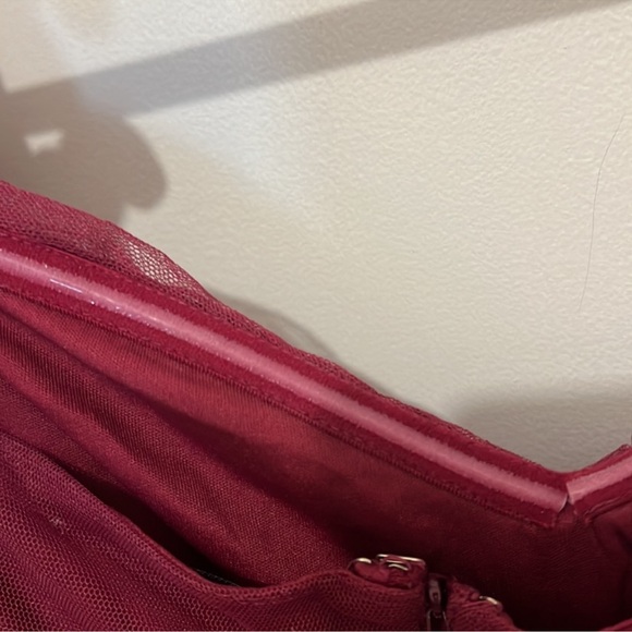 Anaya With Love mini puff sleeve dress in red plum - Picture 9 of 9